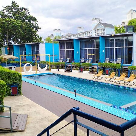 Lg Lemon Grass Hotel Na Chom Thian Exterior photo