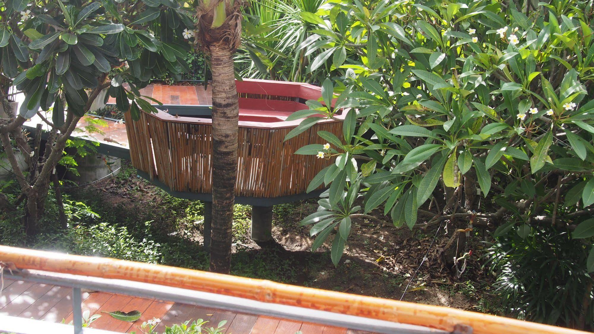 Lg Lemon Grass Hotel Na Chom Thian Exterior photo